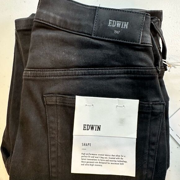 NWT EDWIN Black Cassia Mini Boot Mid Rise Cropped Bootcut Jeans - Size 24 - Picture 8 of 10